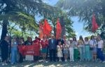 В Севастополе отметили День русского языка возложением цветов к памятнику А.С. Пушкину и прочтением его произведений. 